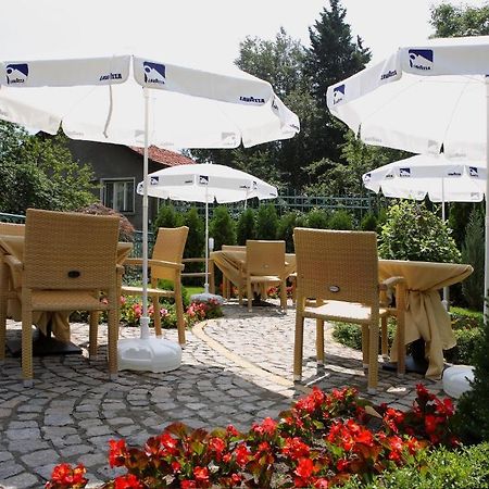 Family Hotel Diana Sofia Exterior photo