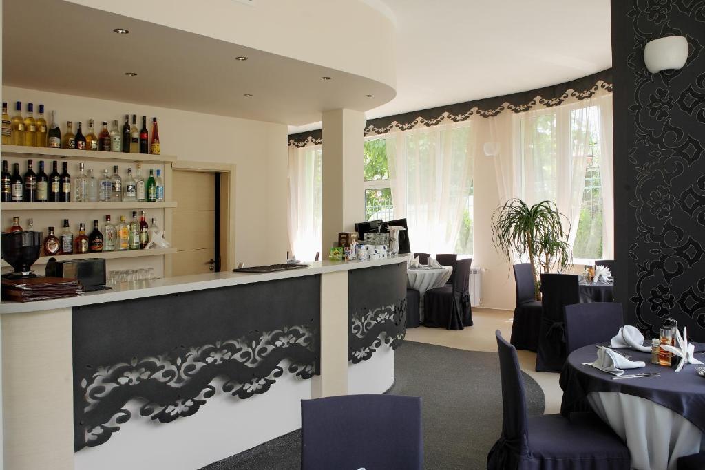 Family Hotel Diana Sofia Exterior photo