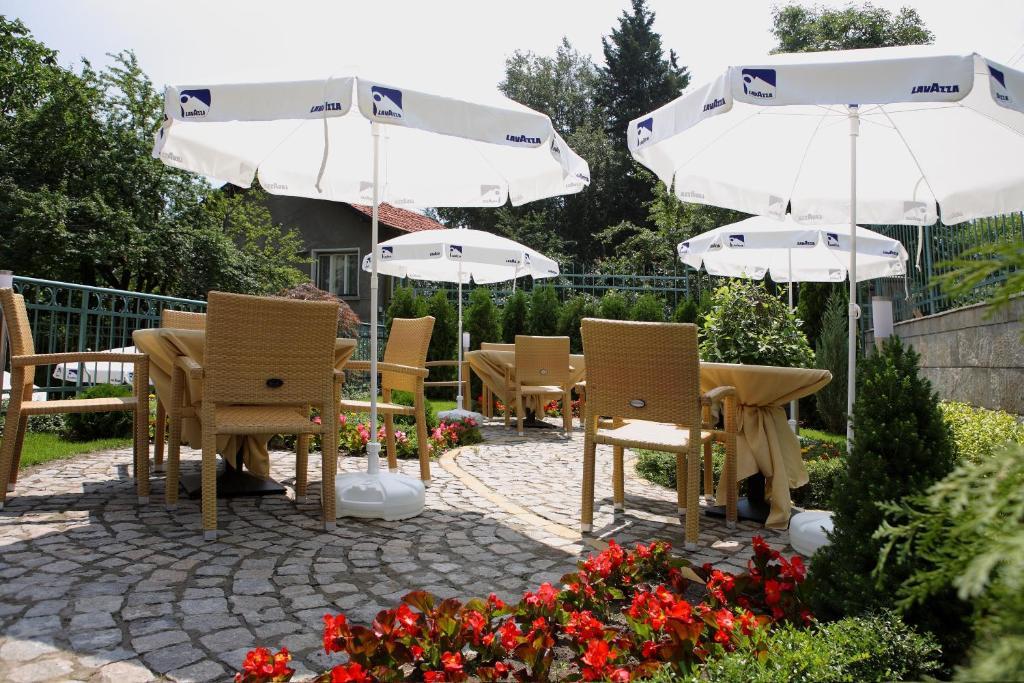 Family Hotel Diana Sofia Exterior photo