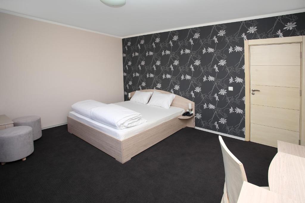 Family Hotel Diana Sofia Room photo