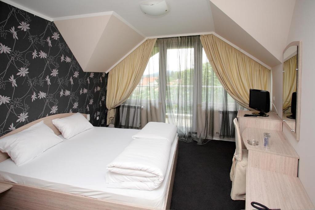 Family Hotel Diana Sofia Room photo