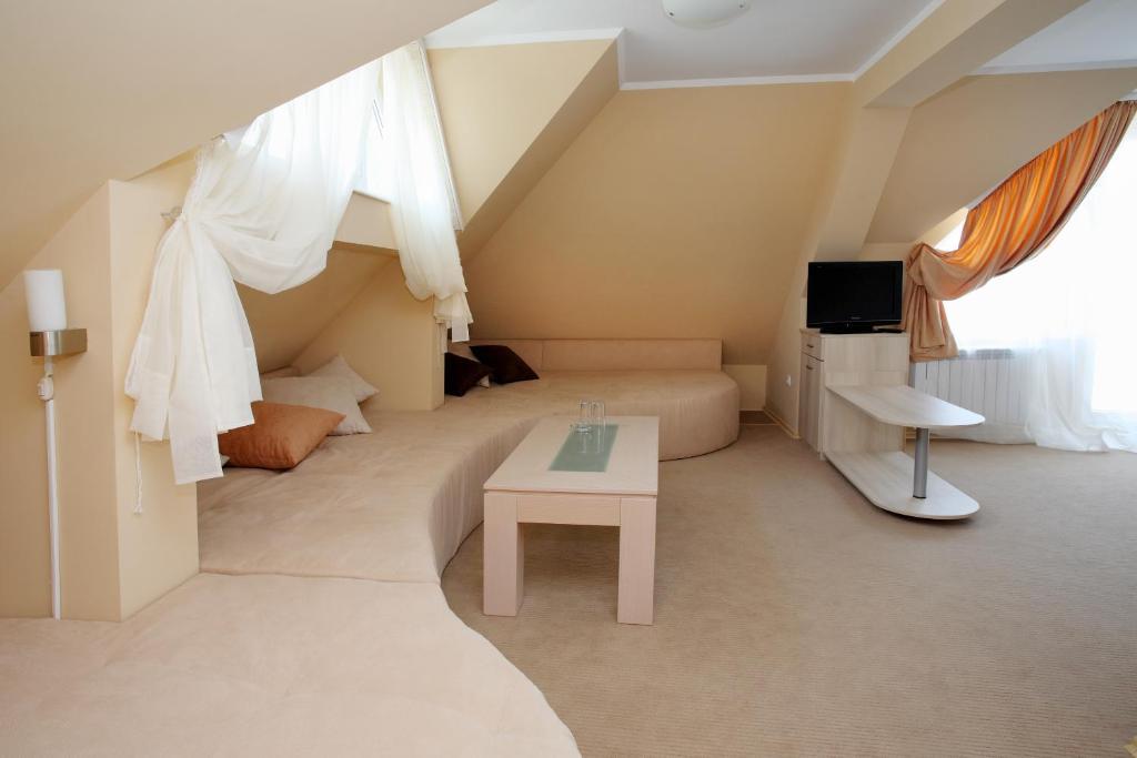 Family Hotel Diana Sofia Room photo